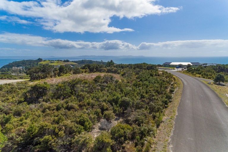Photo of property in 103 Stratford Drive, Cable Bay, 0420