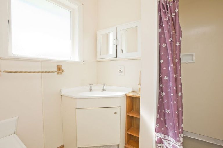 Photo of property in 6 Duff Crescent, Highbury, Palmerston North, 4412