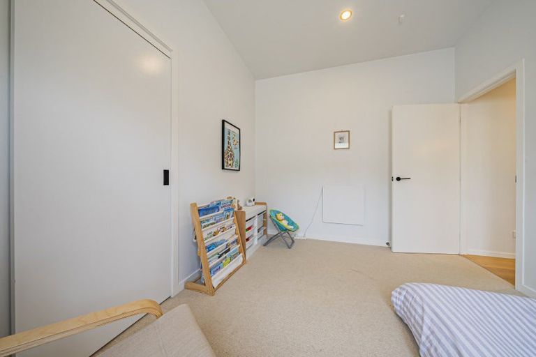 Photo of property in 22b Saint Ives Grove, Whalers Gate, New Plymouth, 4310