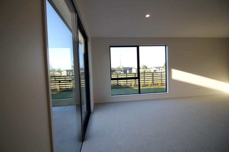 Photo of property in 12 Hiller Green Street, Halswell, Christchurch, 8025