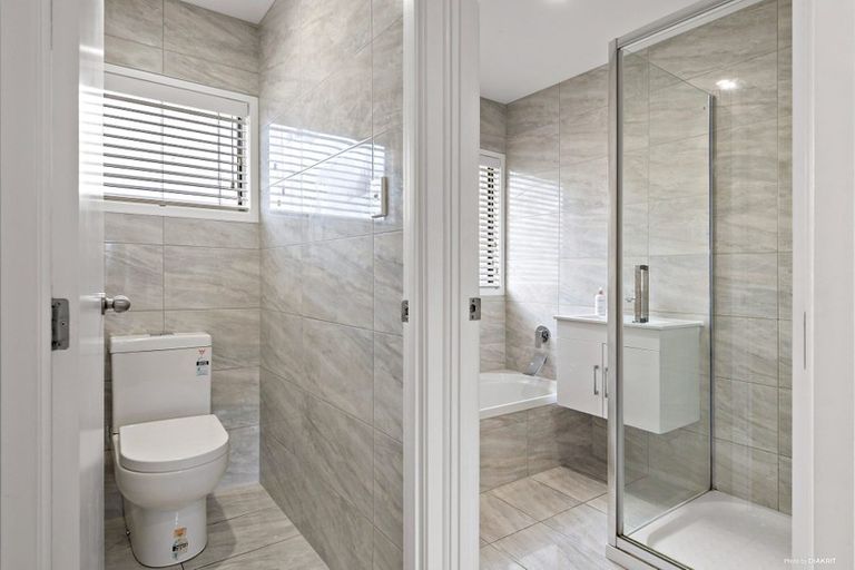 Photo of property in 7 Redlands Grove, Swanson, Auckland, 0612