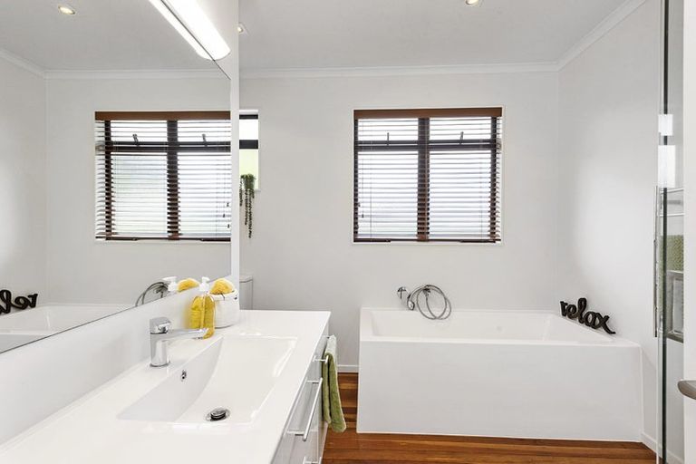 Photo of property in 15 Darley Street, Maeroa, Hamilton, 3200