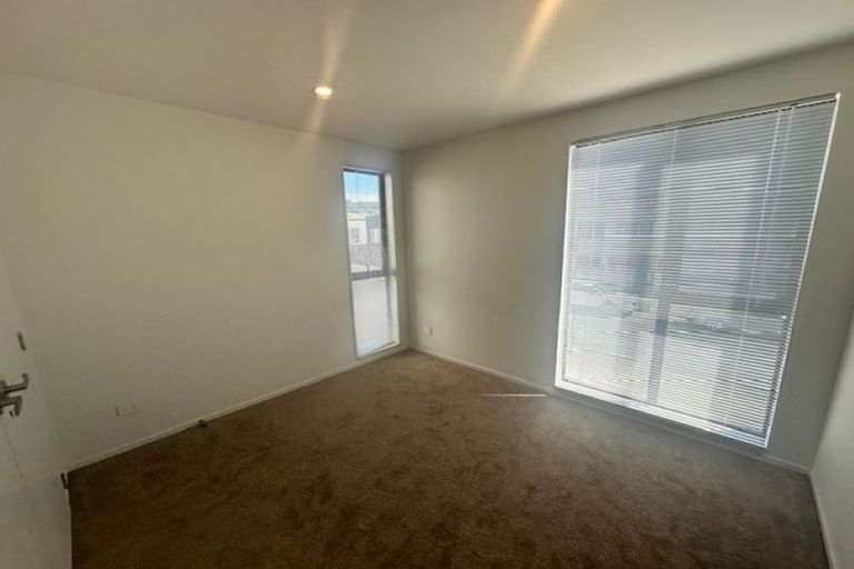 Photo of property in 12 Hearth Street, Flat Bush, Auckland, 2019