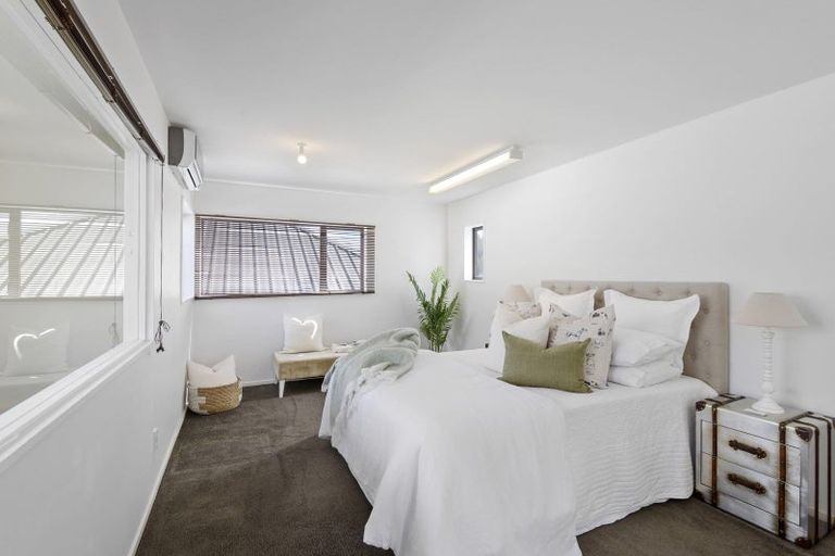 Photo of property in 4 Clark Street, Sumner, Christchurch, 8081