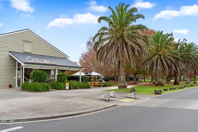 Photo of property in 53 Buckley Avenue, Hobsonville, Auckland, 0616