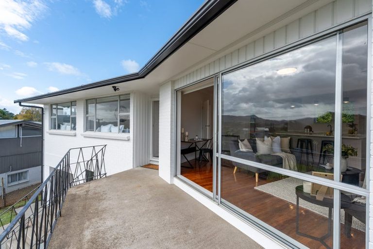 Photo of property in 4 Mcvie Road, Huntly, 3700