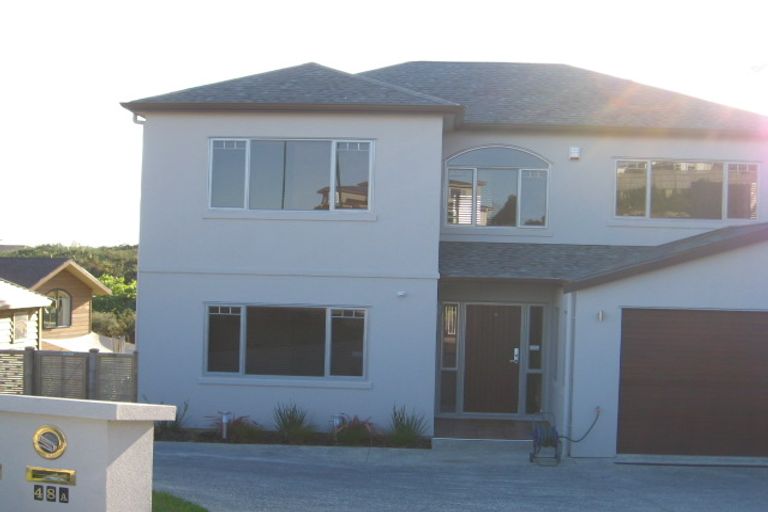 Photo of property in 48 Ballymore Drive, Pinehill, Auckland, 0632