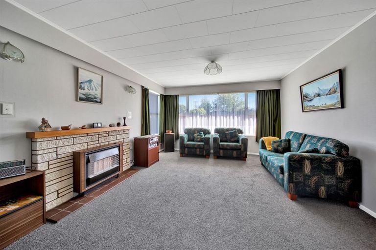 Photo of property in 4 Disraeli Street, Hawera, 4610