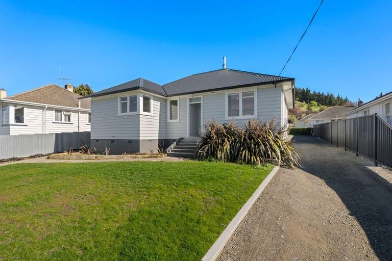 Photo of property in 16 Mclean Street, Oamaru North, Oamaru, 9400