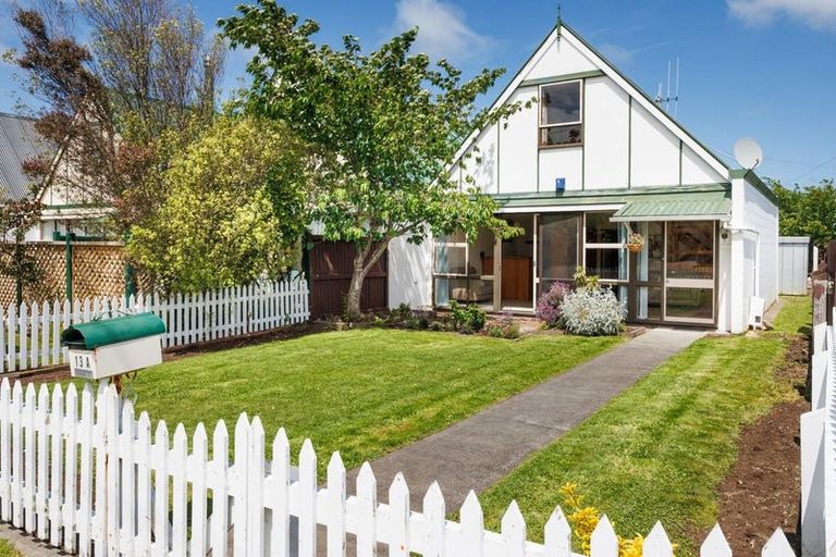 Photo of property in 13a Harris Street, Marton, 4710