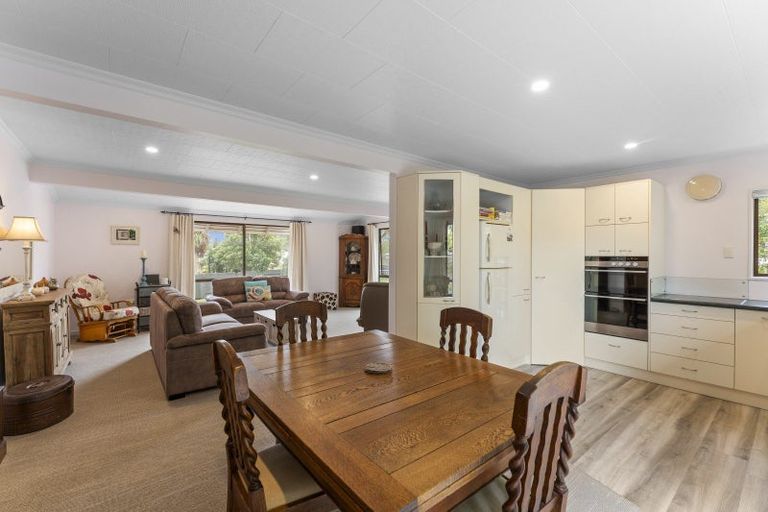 Photo of property in 76 Grace Street, Sanson, 4817