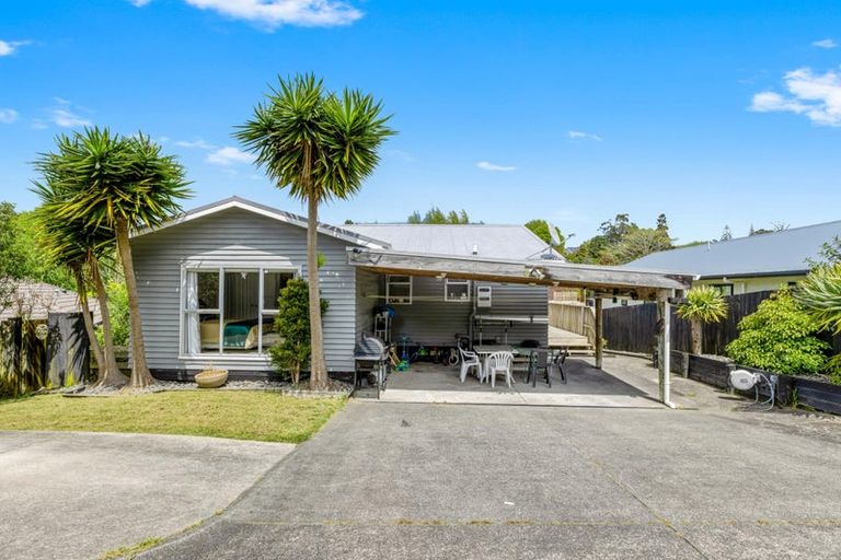 Photo of property in 151 Brian Crescent, Stanmore Bay, Whangaparaoa, 0932