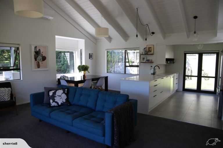 Photo of property in 15 Claydon Place, Ohope, 3121