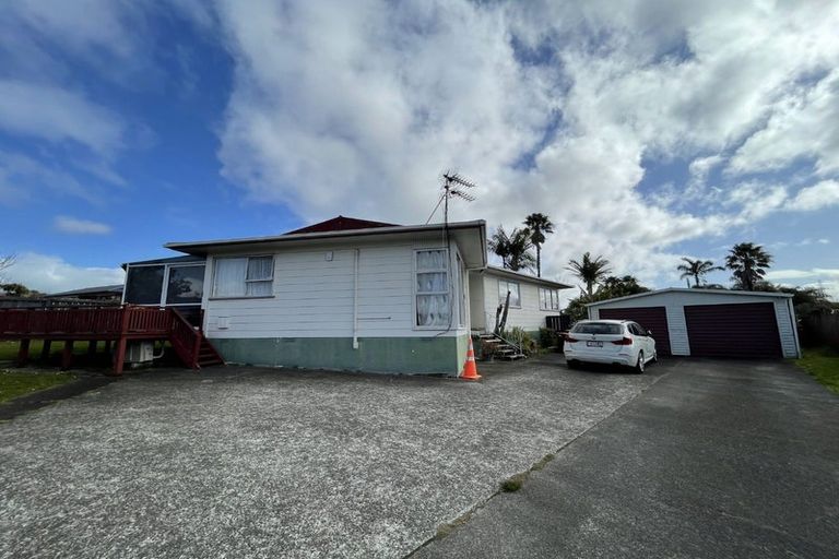 Photo of property in 42 Diorella Drive, Clover Park, Auckland, 2019