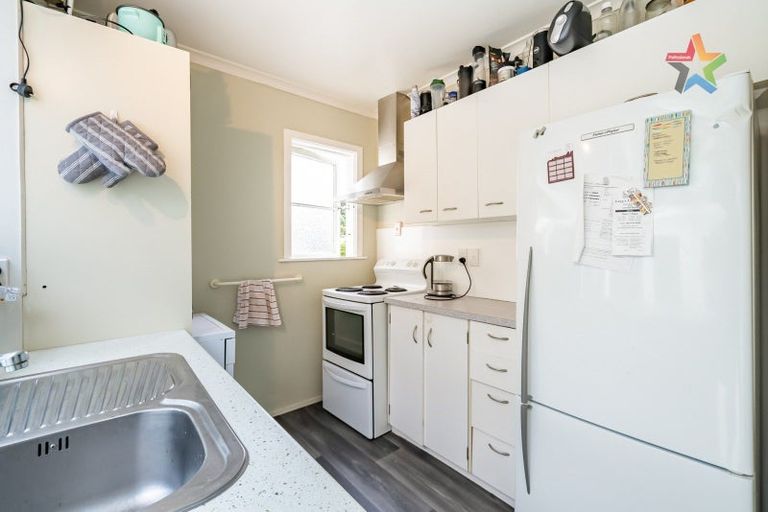 Photo of property in 11 Lancaster Street, Karori, Wellington, 6012