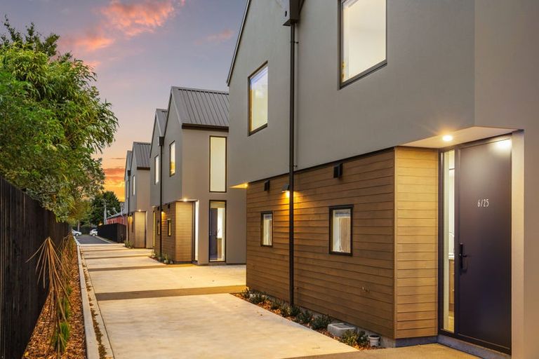 Photo of property in 25 Alexandra Street, Richmond, Christchurch, 8013