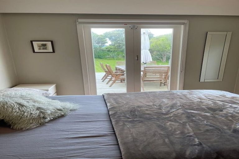 Photo of property in 12 The Avenue, Otaki Beach, Otaki, 5512