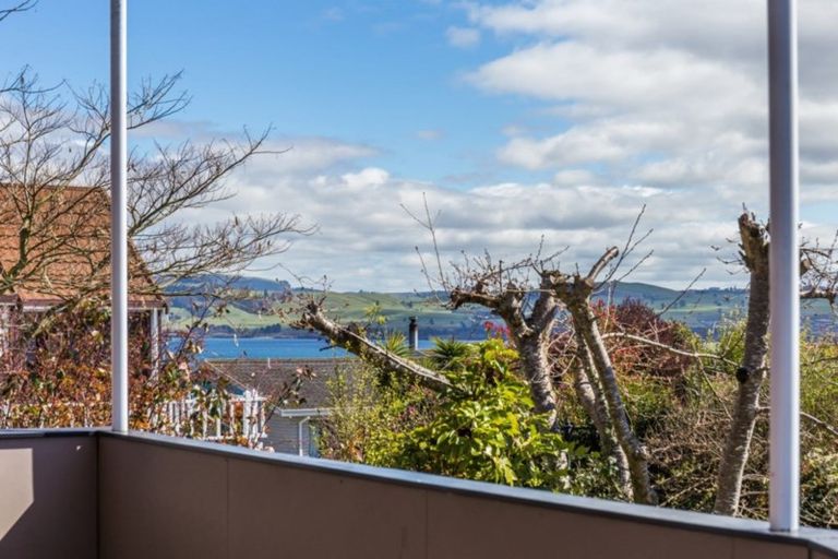 Photo of property in 14 Kempton Place, Richmond Heights, Taupo, 3330