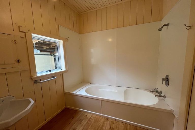 Photo of property in 118 Hansens Line, Newbury, Palmerston North, 4475