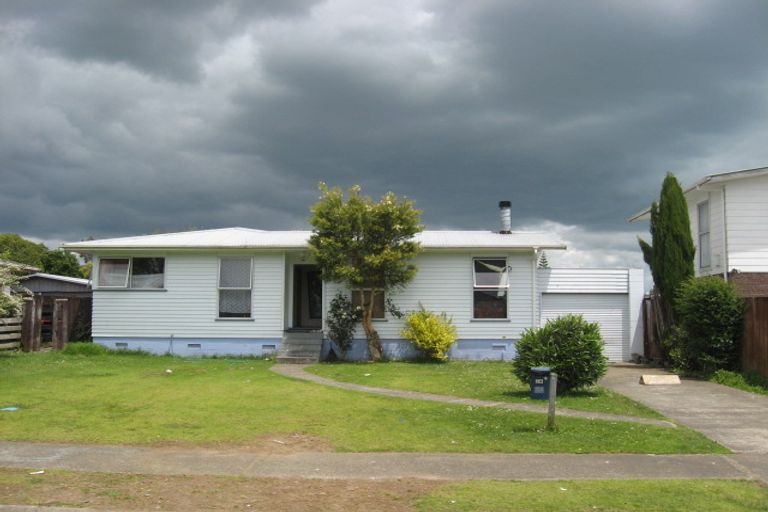 Photo of property in 24 Arnwood Street, Manurewa, Auckland, 2102