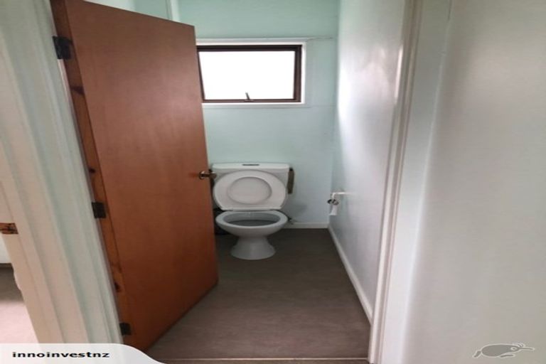 Photo of property in 64 Arran Road, Browns Bay, Auckland, 0630