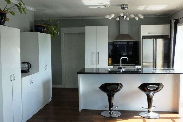 Photo of property in 5 Coleridge Drive, Enderley, Hamilton, 3214