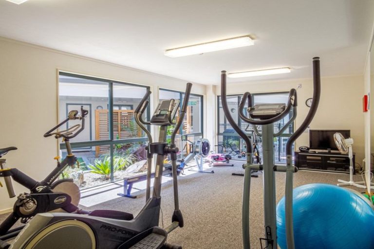 Photo of property in Beachpoint Apartments, 2/5 West End Road, Ohope, 3121