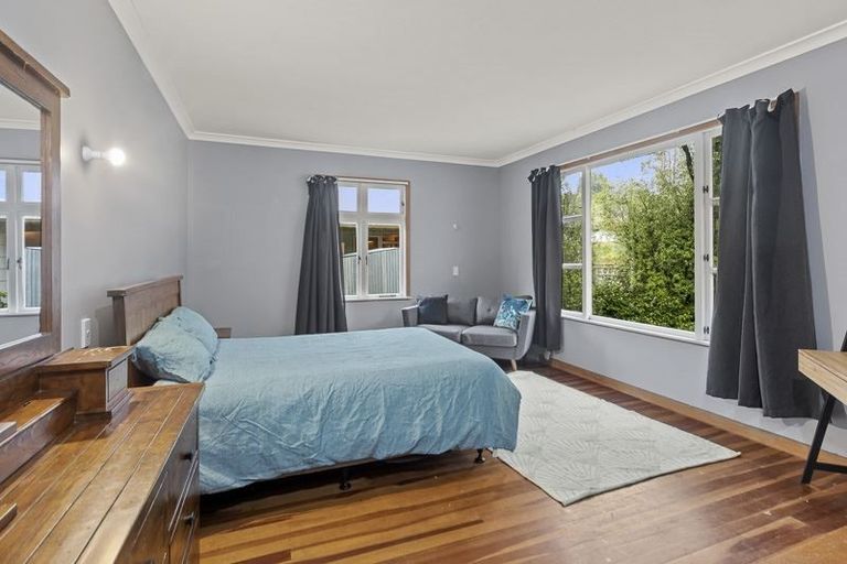 Photo of property in 36 Ongo Road, Hunterville, 4730