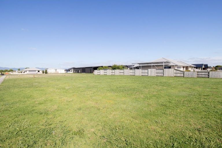 Photo of property in 32 Costello Drive, Ngatea, 3503