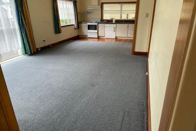 Photo of property in 45 Cambridge Terrace, Waiwhetu, Lower Hutt, 5010