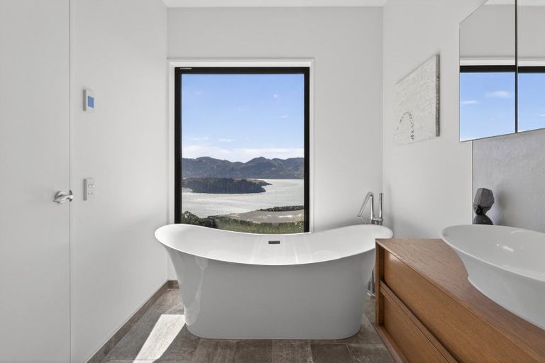 Photo of property in 18 Doris Faigan Lane, Charteris Bay, Lyttelton, 8971