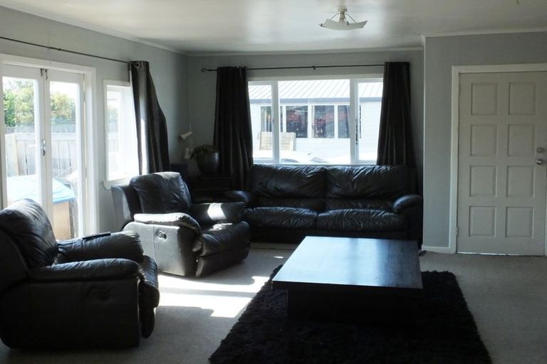 Photo of property in 5 Coleridge Drive, Enderley, Hamilton, 3214