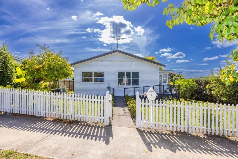 Photo of property in 2 College Street, Te Awamutu, 3800