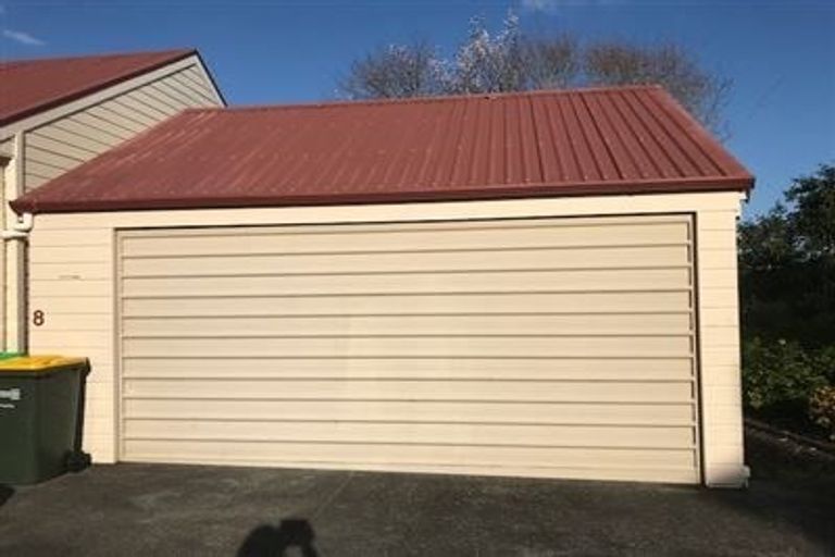 Photo of property in 8 Da Vinci Place, West Harbour, Auckland, 0618