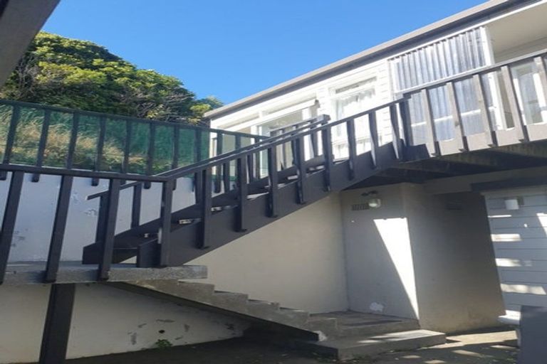 Photo of property in 21 Halifax Street, Kingston, Wellington, 6021