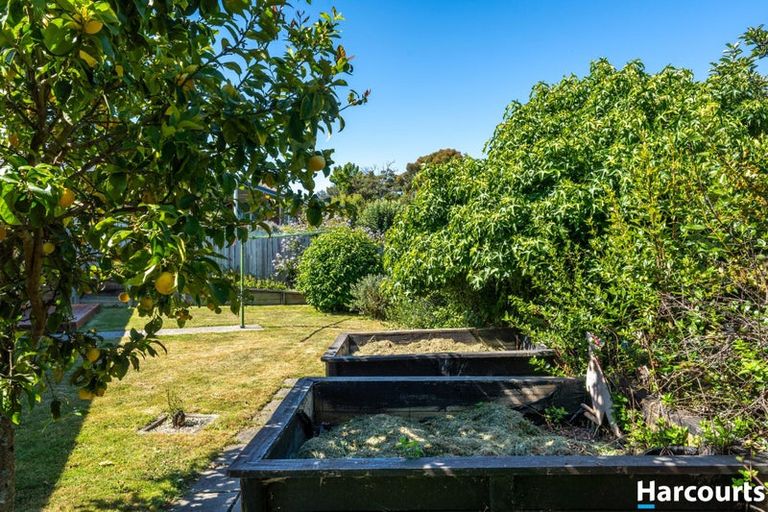 Photo of property in 12 Lionel Place, Mapua, 7005