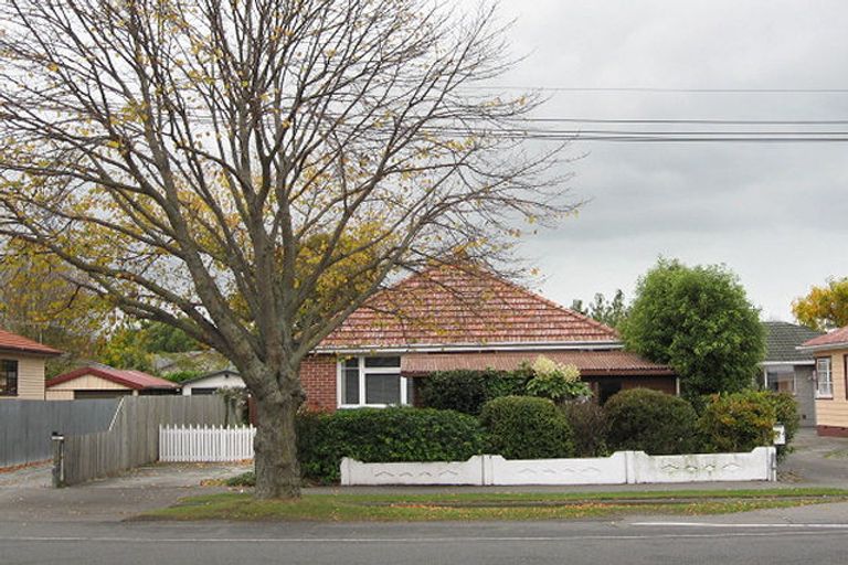 Photo of property in 550a Cranford Street, Papanui, Christchurch, 8052