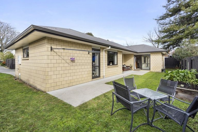 Photo of property in 55a Carlyle Street, Leamington, Cambridge, 3432