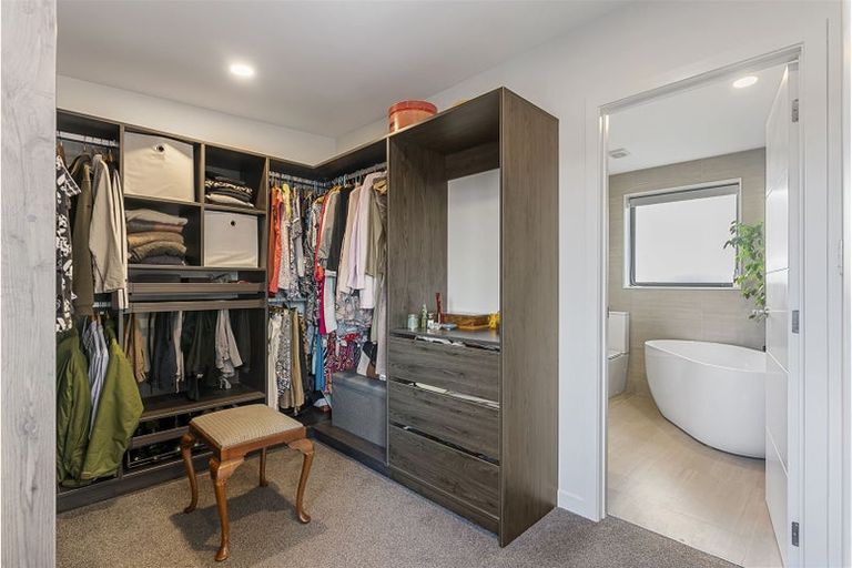 Photo of property in 142b Bucklands Beach Road, Bucklands Beach, Auckland, 2012