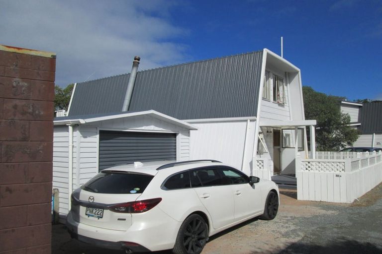 Photo of property in 37a London Road, Korokoro, Lower Hutt, 5012