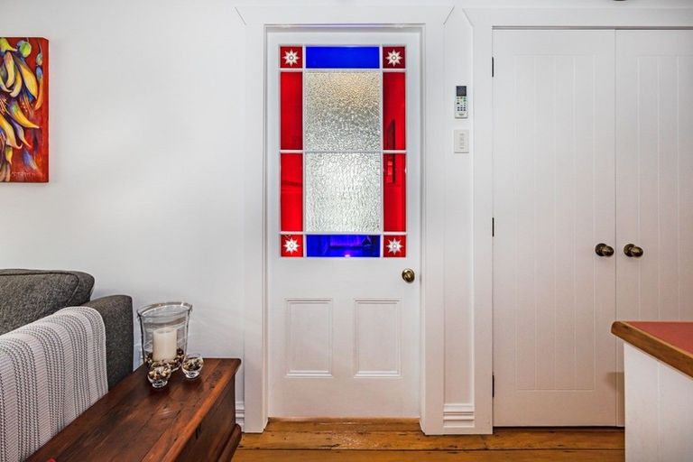 Photo of property in 137 Karaka Road, Thames, 3500