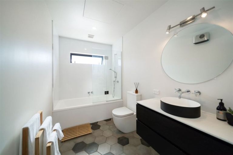 Photo of property in 31 Alice Burn Drive, Luggate, Wanaka, 9383