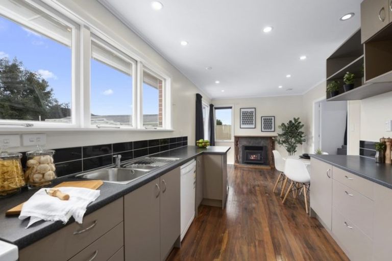 Photo of property in 251 Fergusson Drive, Heretaunga, Upper Hutt, 5018