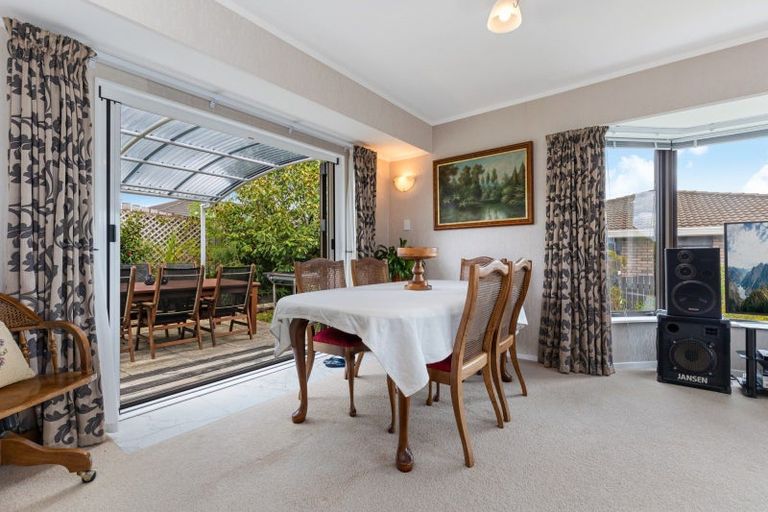 Photo of property in 225b Queen Street, Pukekohe, 2120