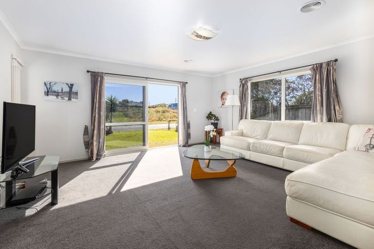 Photo of property in 48 Gawler Street, Te Horo Beach, Otaki, 5581