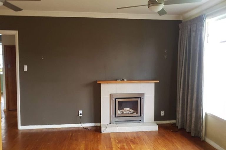 Photo of property in 16 Marion Street, Silverstream, Upper Hutt, 5019