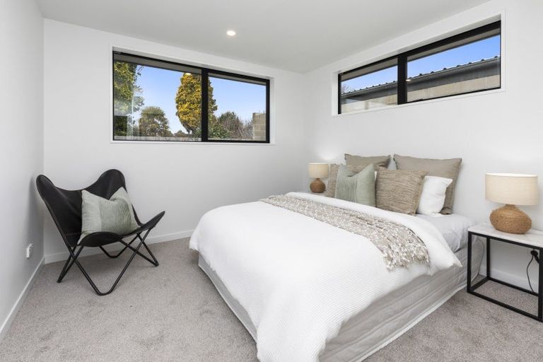 Photo of property in 6d Avonhead Road, Avonhead, Christchurch, 8042