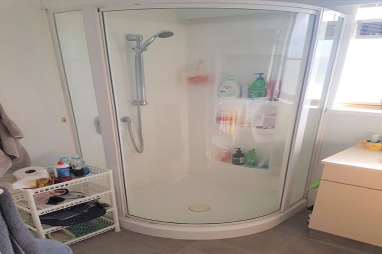 Photo of property in 2/175 Birkenhead Avenue, Birkenhead, Auckland, 0626