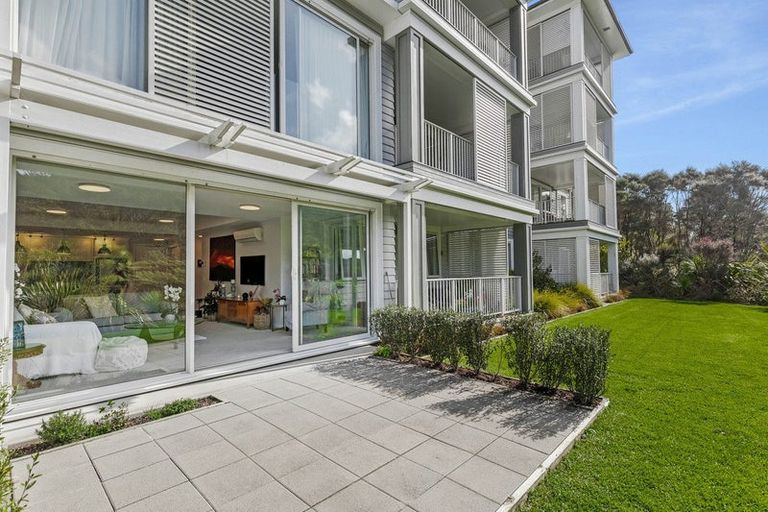 Photo of property in 126 Eaves Bush Parade, Orewa, 0931