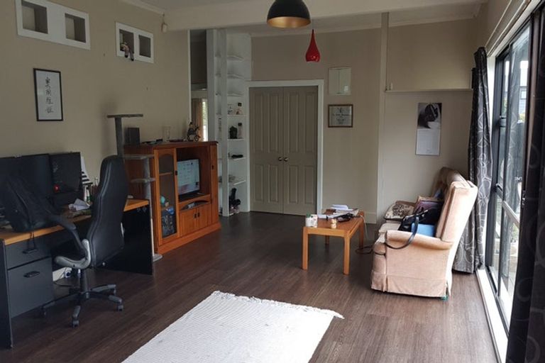 Photo of property in 116 Nursery Road, Phillipstown, Christchurch, 8011